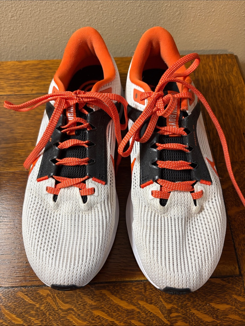 Size 6.5 Women’s - Nike Zoom Pegasus 40 Oklahoma State Cowboys Shoes